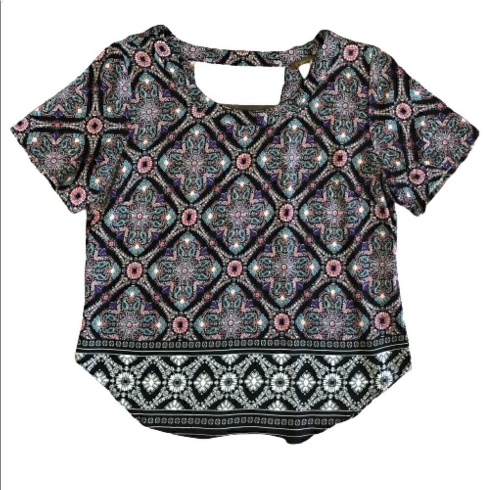 Copper Key Blouse Scoop Neck Short Sleeve Black Pink White Purple Aqua Medium